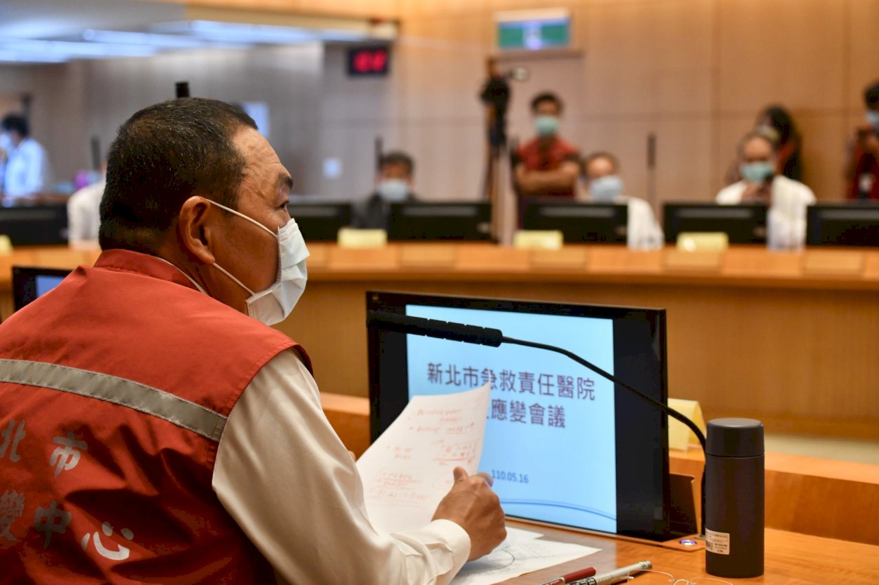 若確診數增加 侯友宜：準備足夠集中檢疫所後 開設快篩站