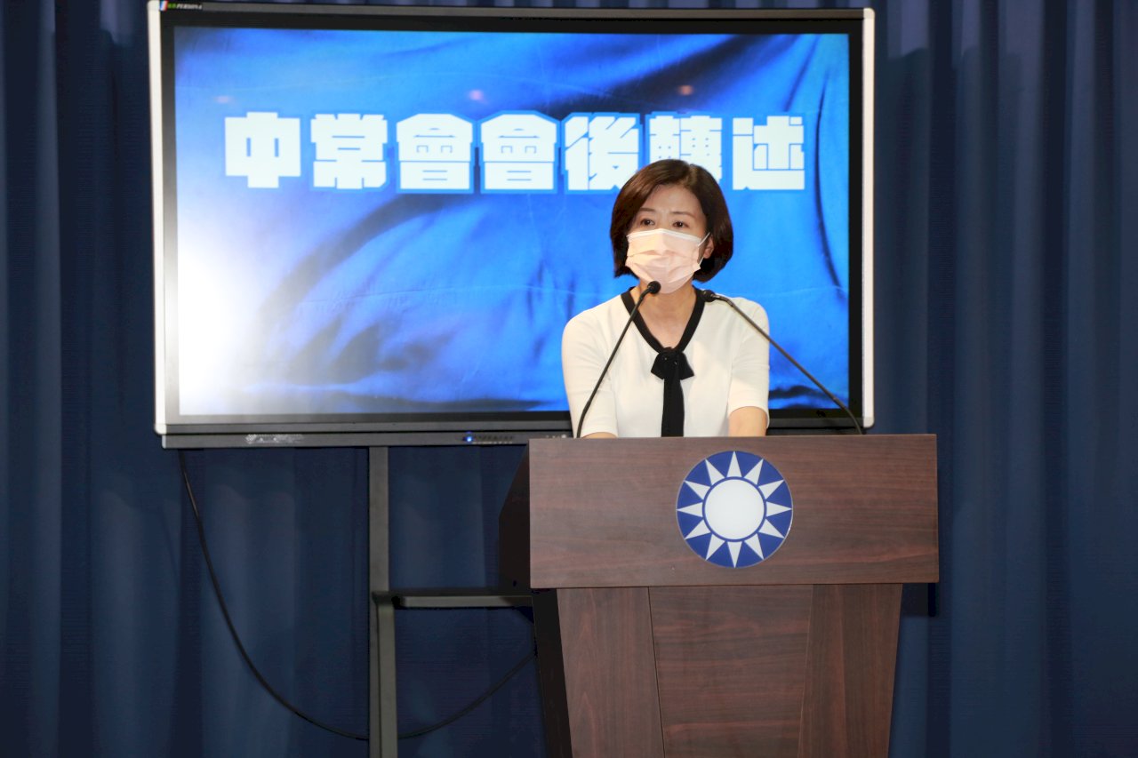 疫情嚴峻 藍中常會決議黨主席選舉暫停 江啟臣贊同