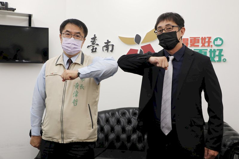 日本疫苗日僑先打  黃偉哲：順序可因地制宜