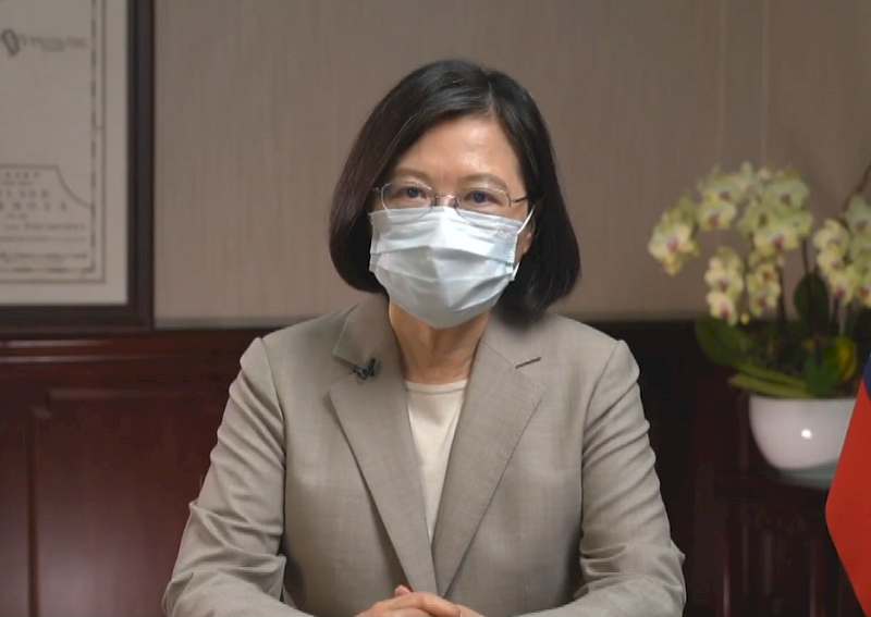 總統：預期7月可穩定供應疫苗 讓一般民眾施打