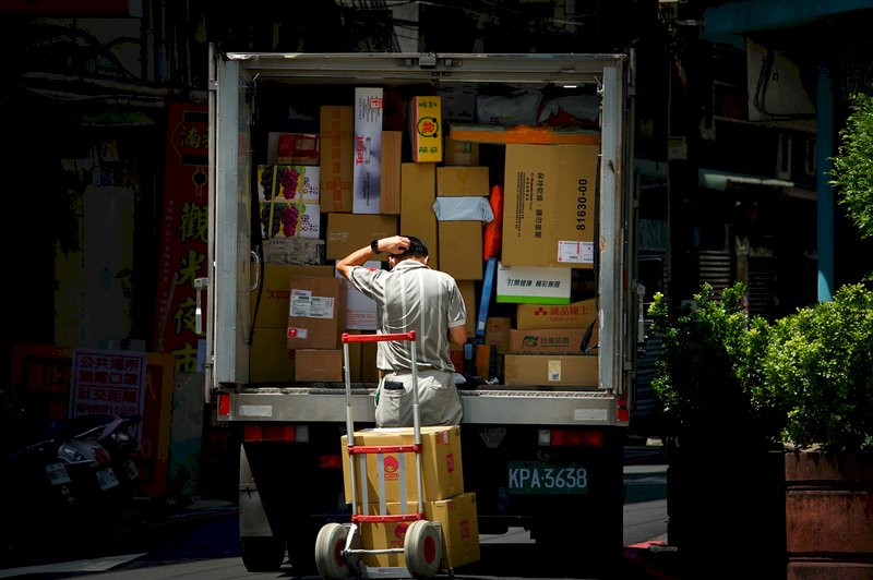 第七類對象疫苗接種遭取消 立委籲政府落實施打