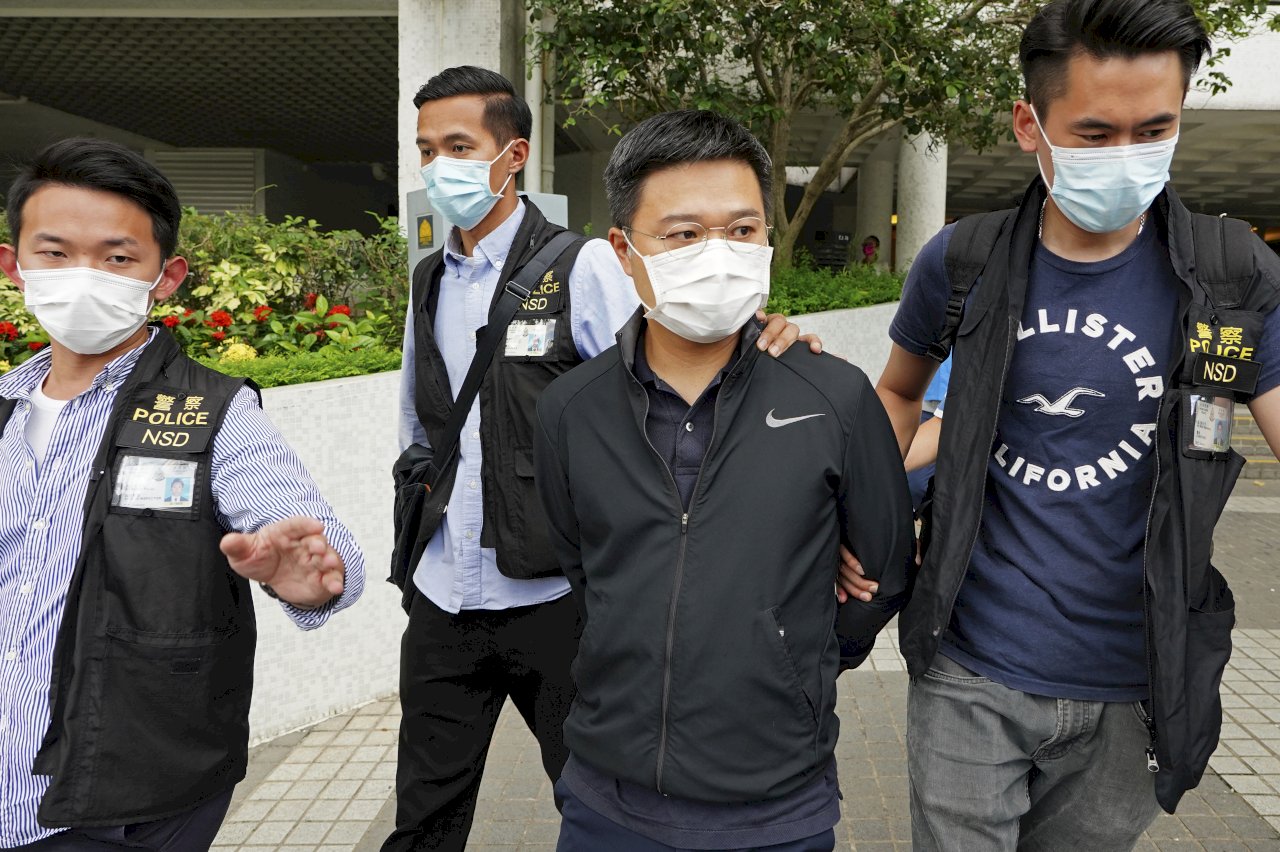 蘋果日報高層被捕 陸委會：用惡法對付新聞媒體