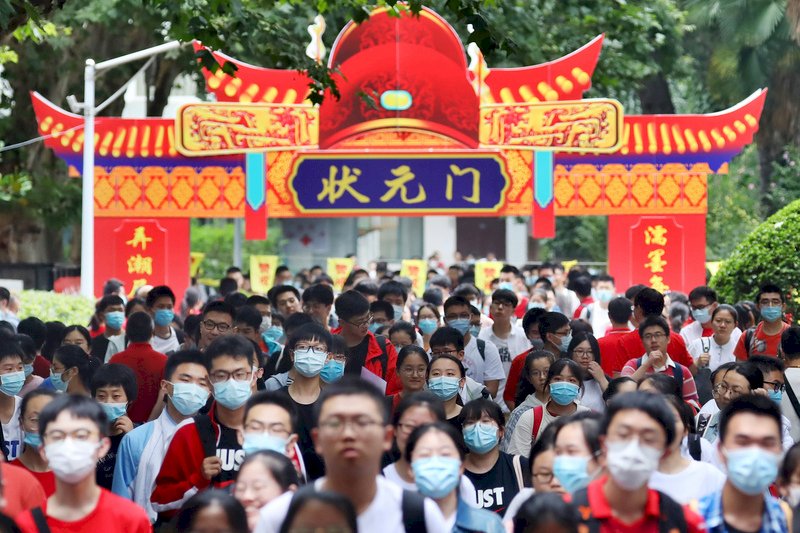 西藏推投資達標子女易上頂大 藏人諷：好處總會回到漢人身上