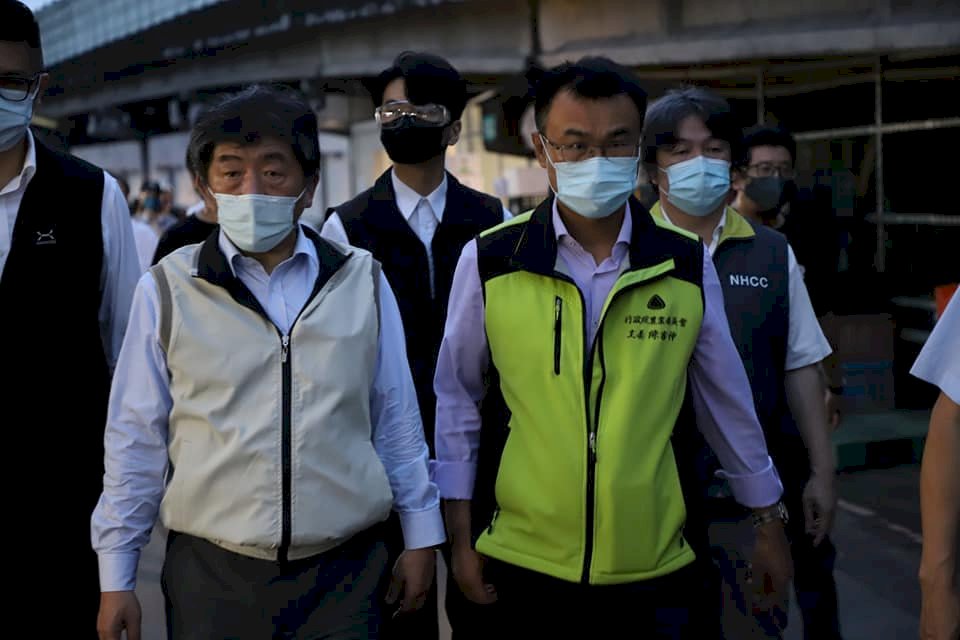 北農群聚案受關注 陳時中清晨視察雙北3果菜市場