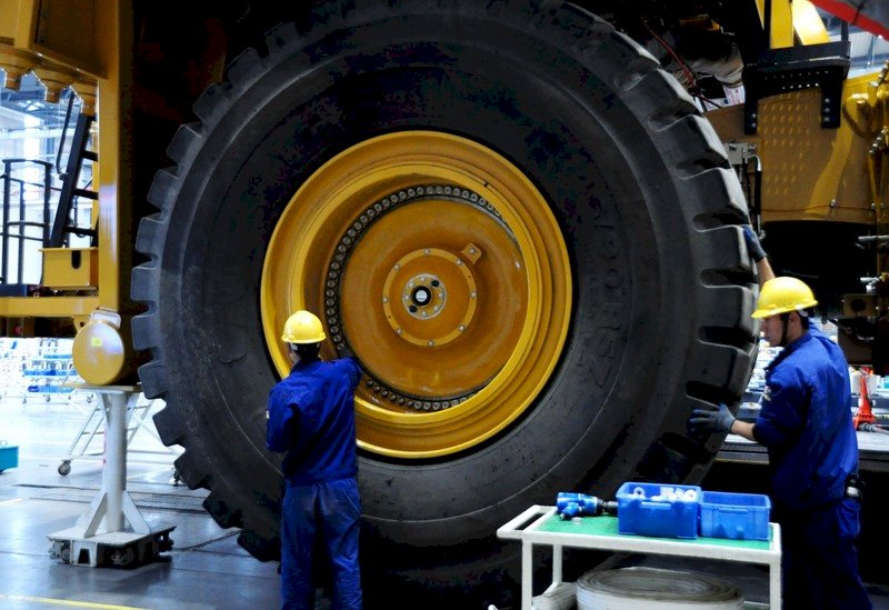 中國製造業11月PMI為50.3% 連兩個月小幅擴張