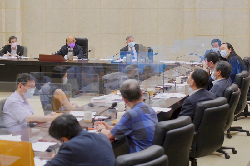疫情警戒降級 政院：循序漸進、緩步實施