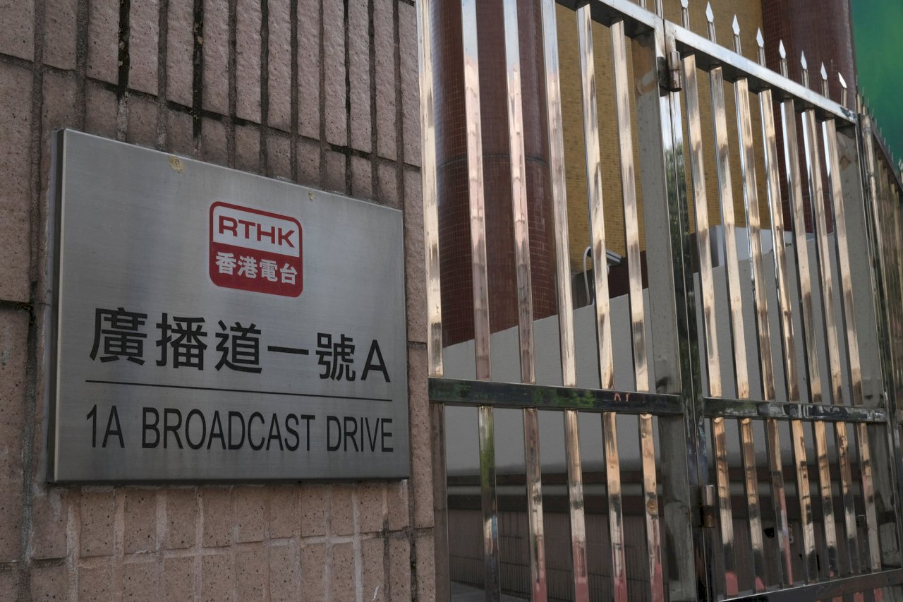 傳媒好似就係鐘意何文匯嘅音？！