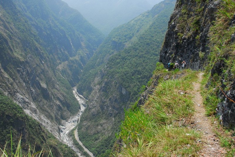 終於可登山了！出發前自主檢核表一一確認避免染疫