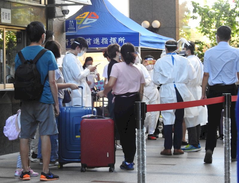 新北再添3例 侯友宜：社區大樓785住戶篩檢全陰性