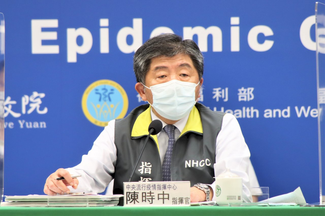 苦等第二劑 陳時中：莫德納一到貨 先從高齡者打