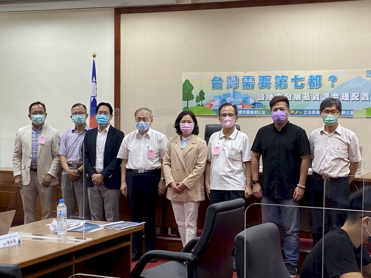 合併升格非萬靈丹 法政學者：應一併考量財政收支劃分配套