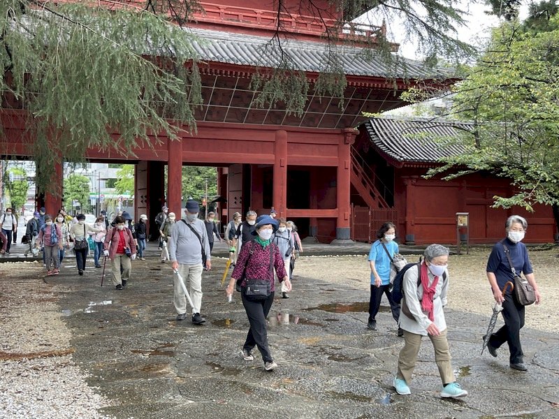 日本人口快速下滑 外國居民人數創新高