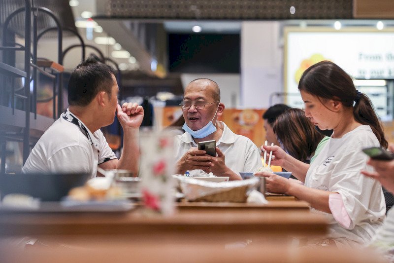 聯合漲價？ 政院：近期連鎖餐飲漲價有值得注意的地方