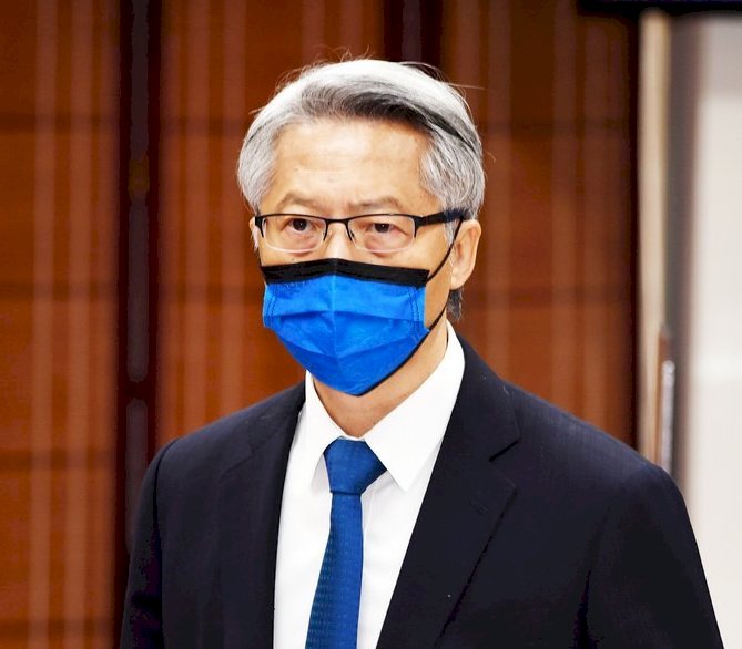 莫德納可否混打AZ、高端？ 廖俊智：須臨床證明
