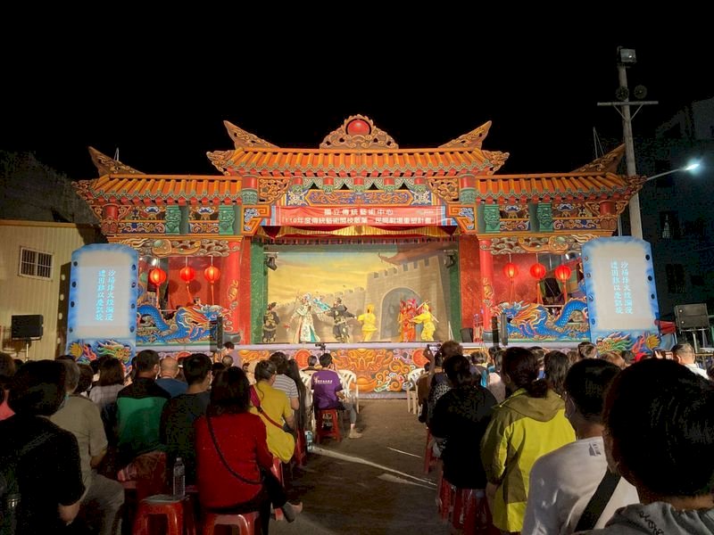 看戲重要，吃喝玩樂更重要/「民間劇場重塑計畫」承辦人林立雄