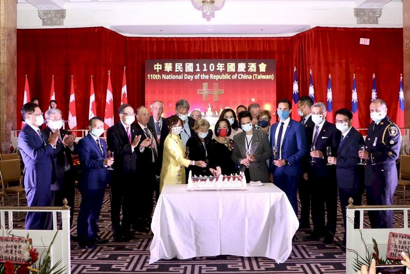 駐多倫多辦事處慶雙十 加國議員力挺民主台灣