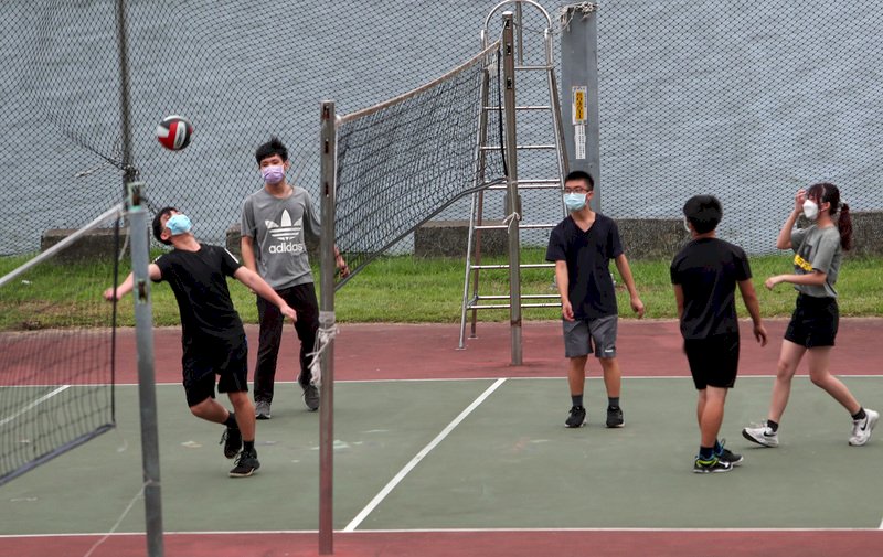 戶外運動戴口罩將鬆綁 陳時中下午說明