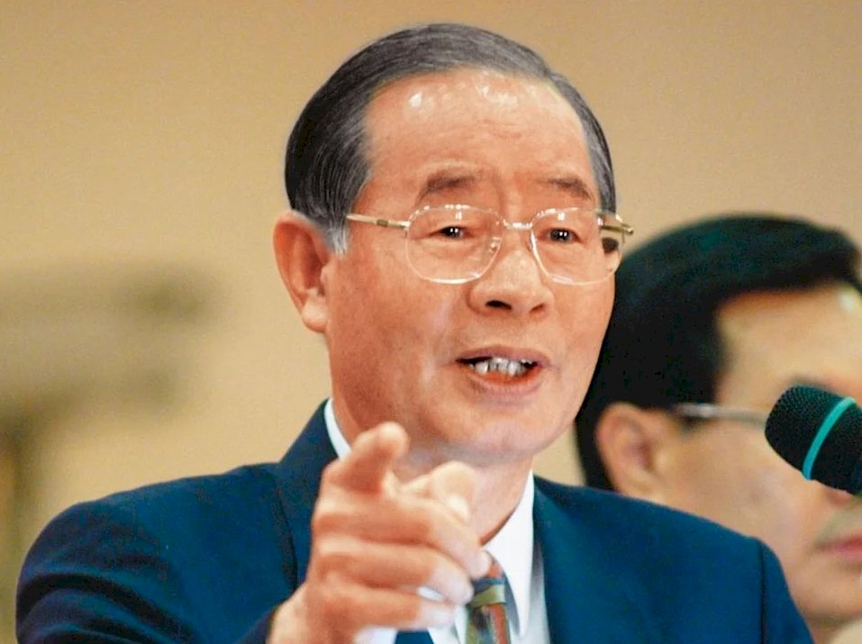 湯曜明辭世 總統感念畢生戮力守護國家