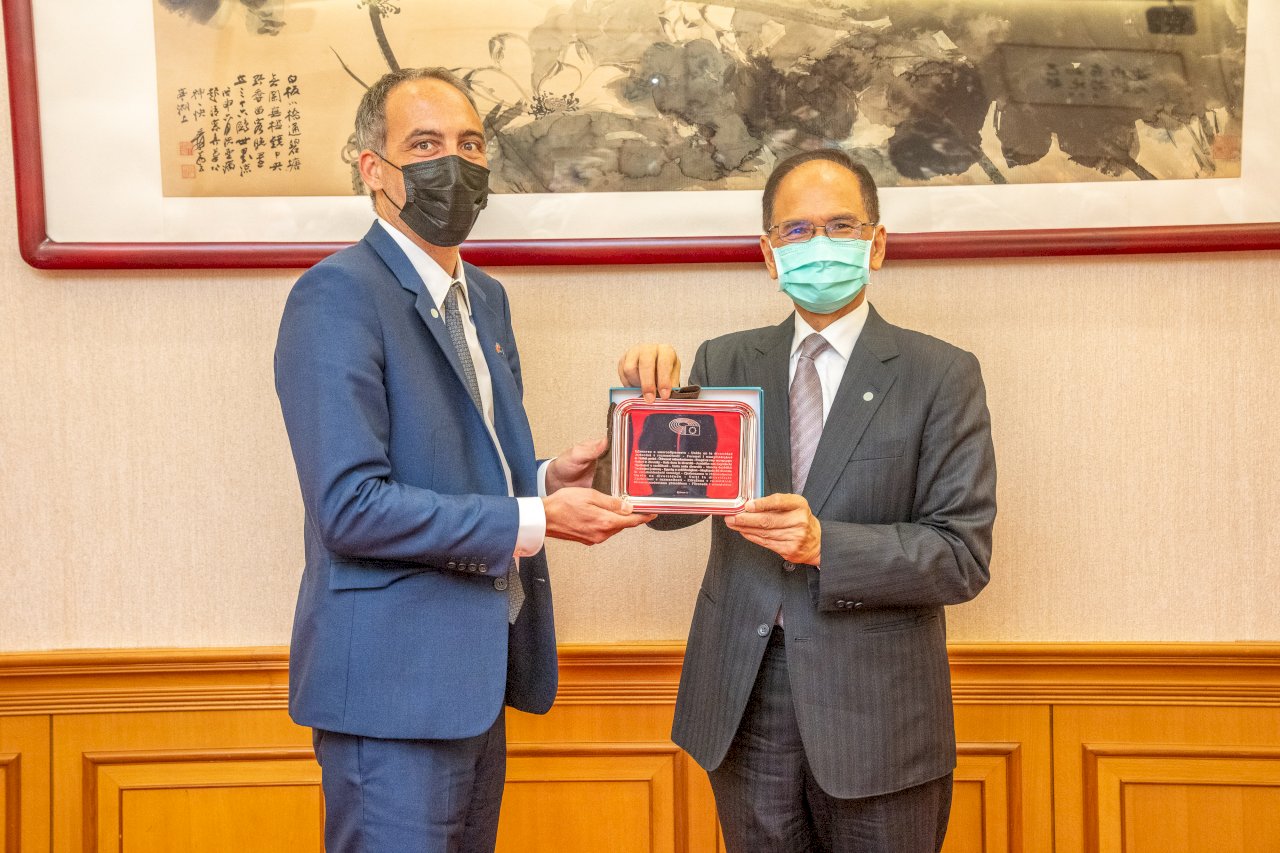 接見歐洲議會訪團 游錫堃：不畏強權壓力而來 台灣倍感溫暖