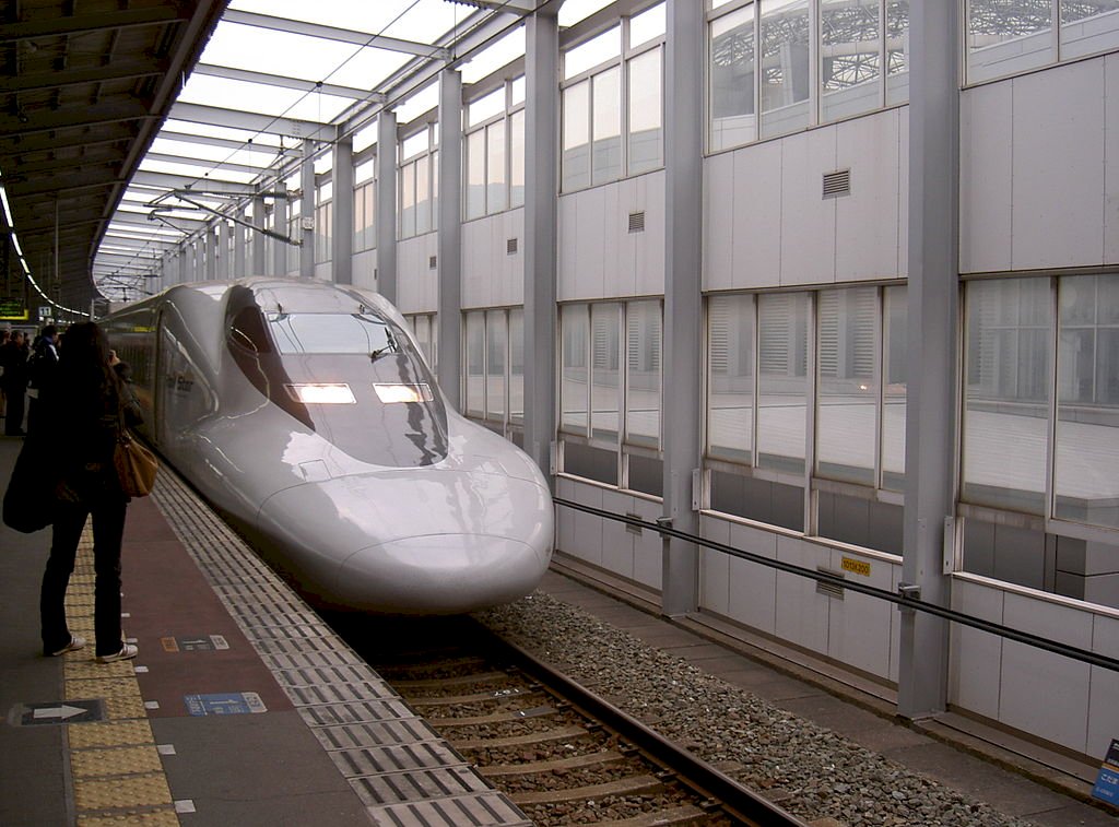 誤點1分鐘被扣薪 日本火車司機向公司提告