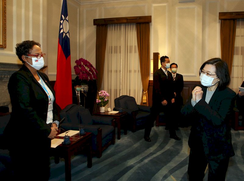 總統：依照OGP標準開放政府與國會 盼為加入打基礎