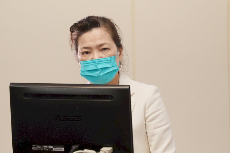 公投未過明年必缺電？ 王美花2理由反駁郭董預言