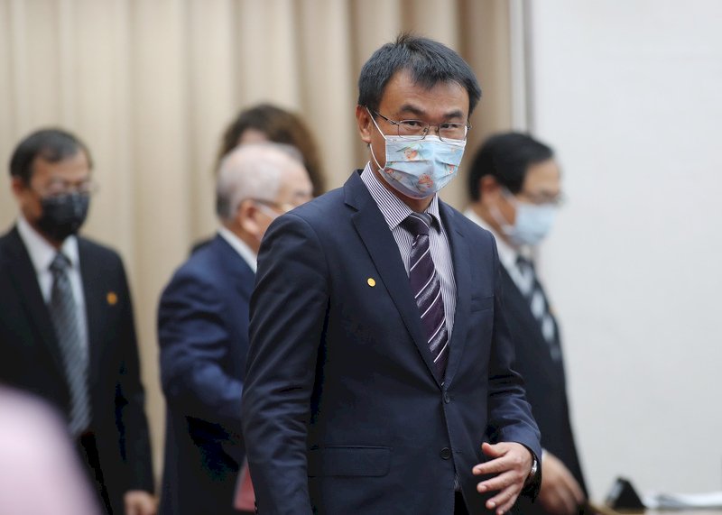 泰國郵包查獲香腸且有非洲豬瘟病毒 陳吉仲：邊境郵包百分百查驗