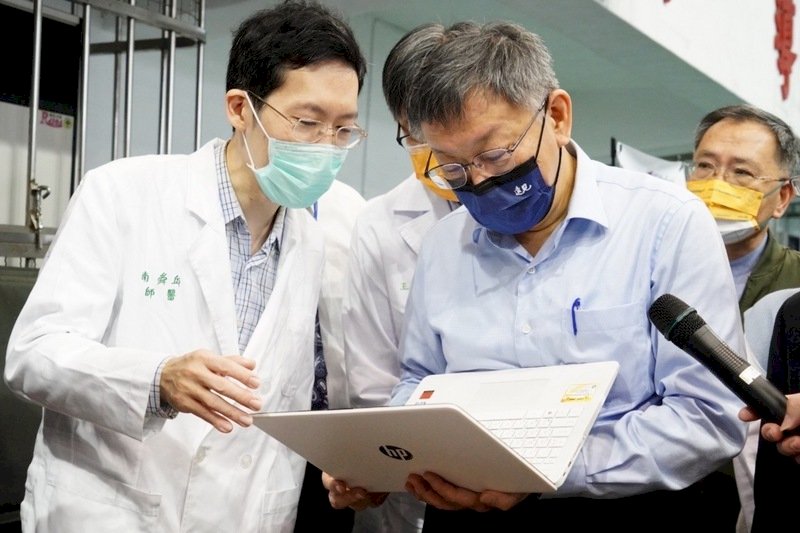 入境者有症狀未採檢 柯文哲：修改SOP 有症狀就篩檢