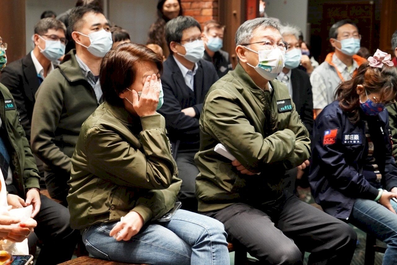回顧剝皮寮快篩站抗疫過程 柯文哲落淚：這裡守住台北、守住台灣