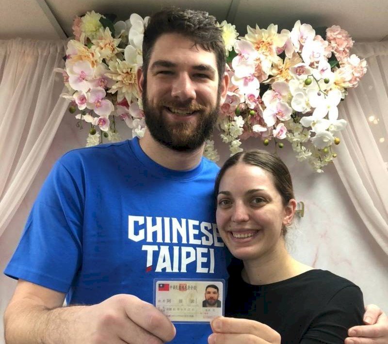 美國中鋒阿提諾入籍 期待代表台灣男籃出賽