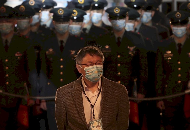 府：感謝柯文哲出席元旦升旗 若安排不周請見諒