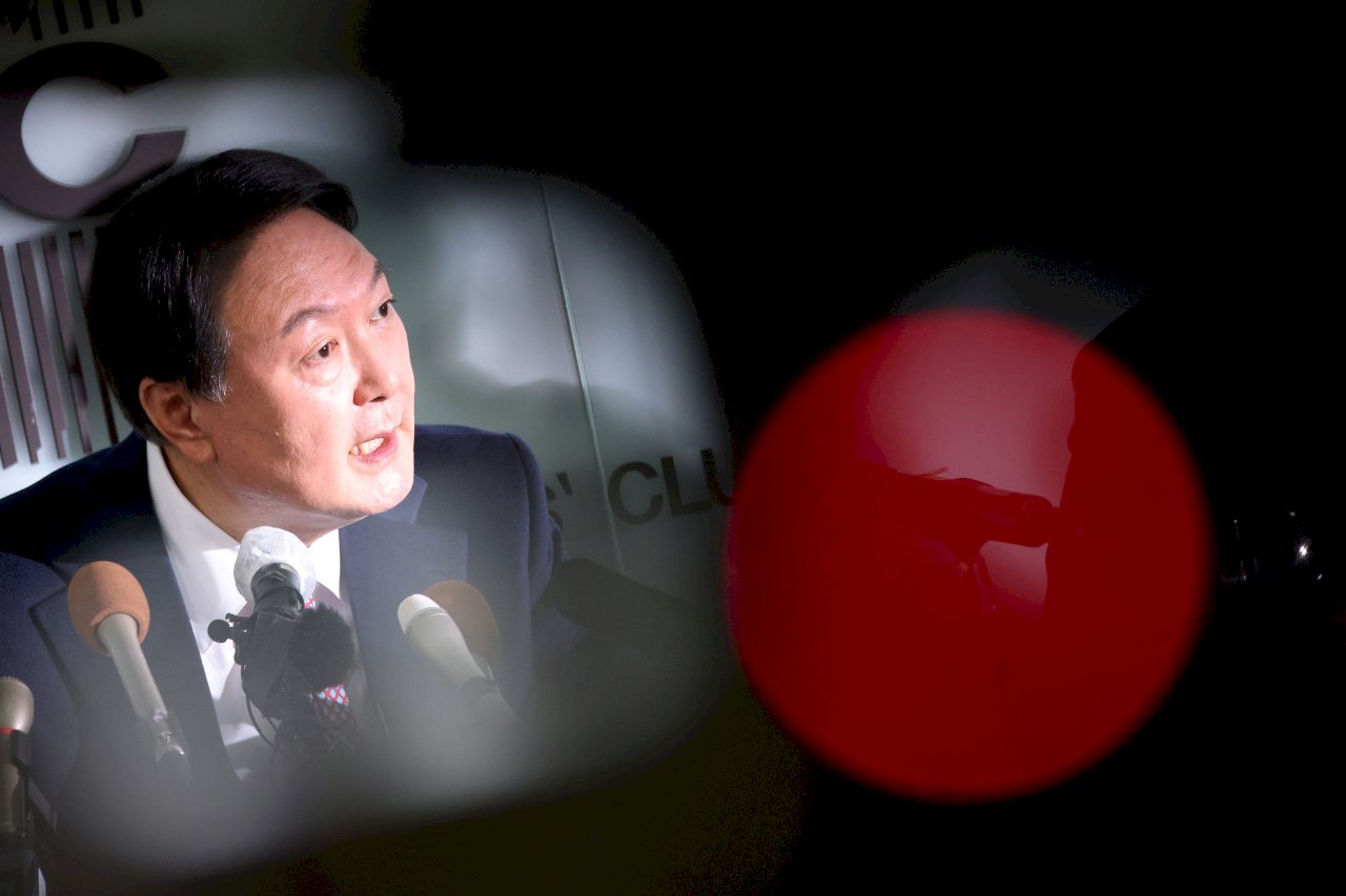 黨內鬥爭升高 南韓最大在野黨總統候選人尹錫悅支持度下滑