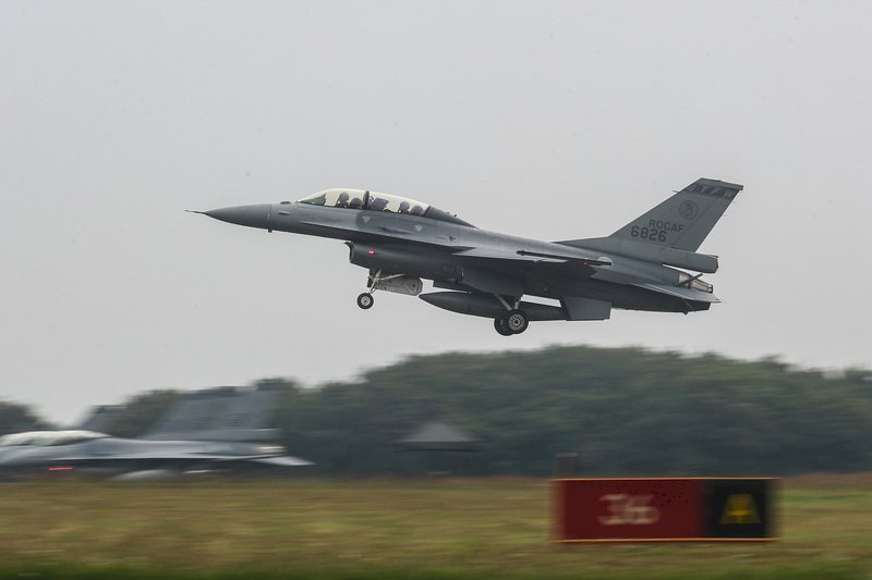 F-16V戰機升空復飛 重新投入攔截共機任務