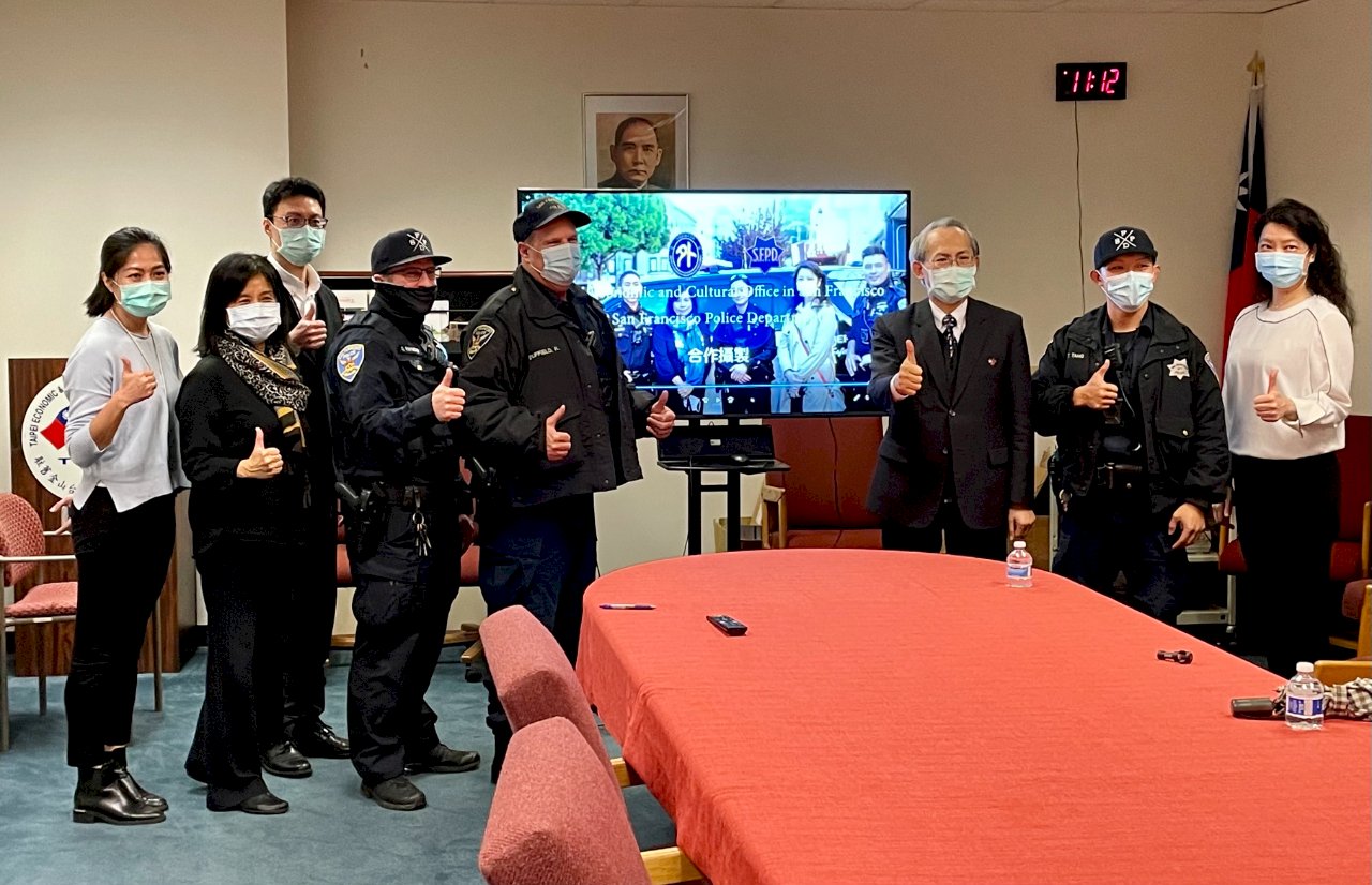 舊金山駐處聯手警局拍影片：報案講中文嘛ㄟ通
