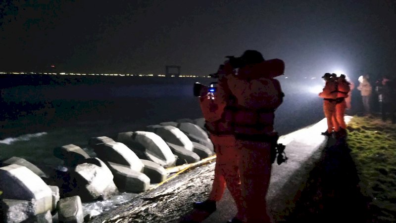 F-16V戰機飛官失聯 國搜中心徹夜搜救