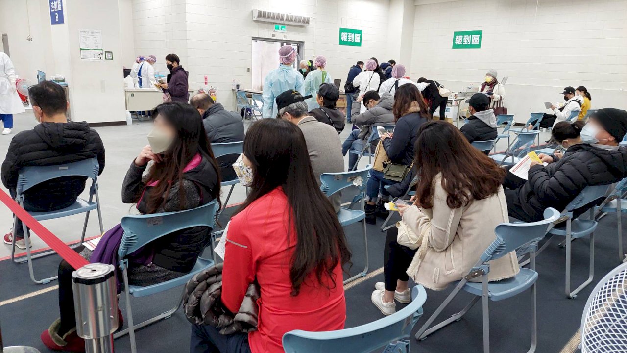 次世代疫苗開放滿18歲施打 打氣翻倍