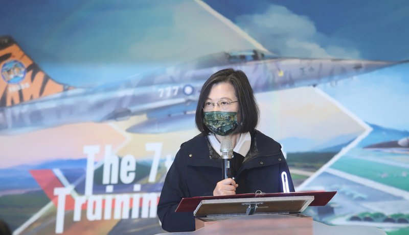視導東部地區部隊 總統期許國軍如老虎勇猛頑強