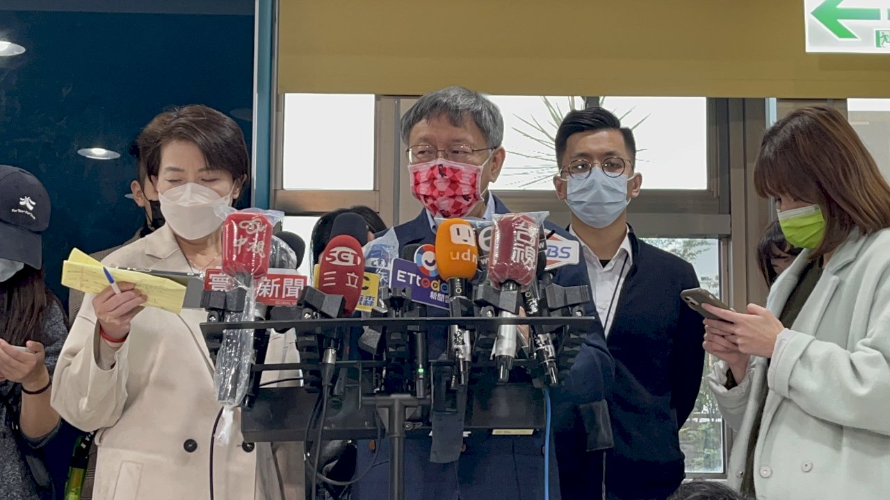 柯文哲：不影響民生部分加嚴管制 籲有症狀者先快篩再就醫