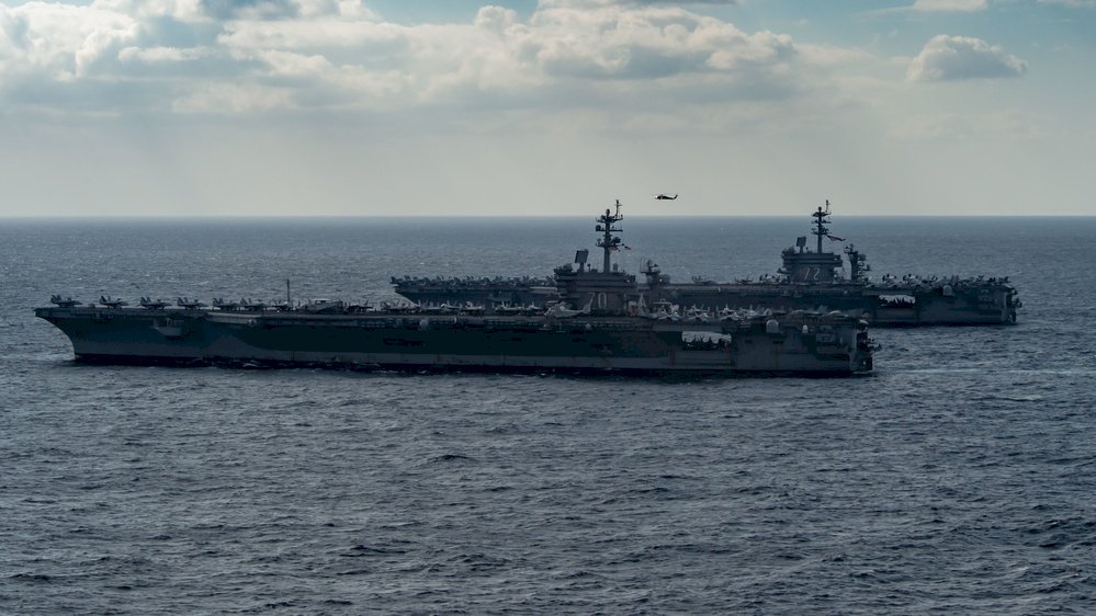 五角大廈：2艘航艦在南海訓練 以對抗惡意影響