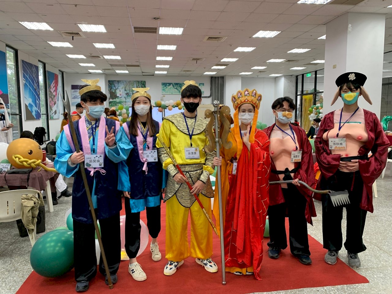 唐僧悟空都來了！大學國際企業談判課 結合西遊記角色上陣