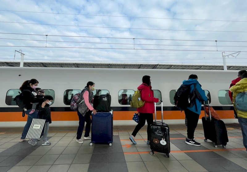 228連假疏運  高鐵加開177班車