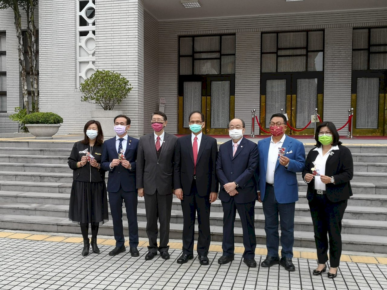 福食解禁朝野攻防再起？游錫堃：解禁需考量民意等三條件