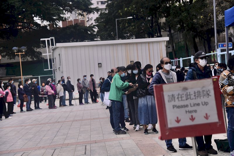 香港新增逾1300例確診  盼北京協助檢測量能