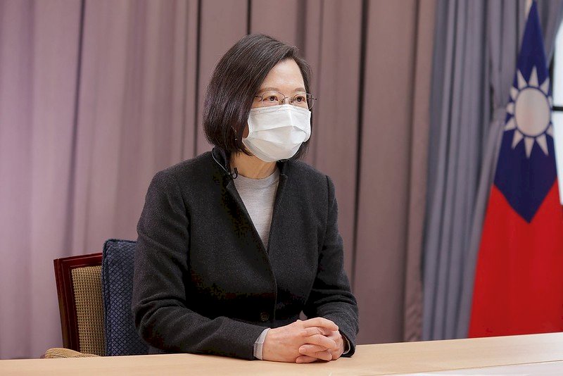 總統：強化中小企業體質 建立強韌產業供應鏈
