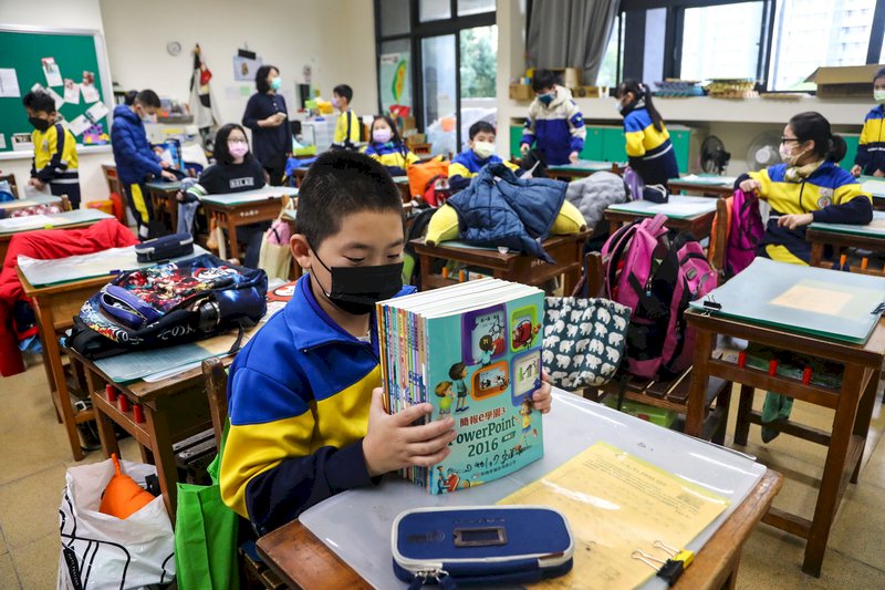新北：暑期前實體授課與否  授權校方採最有利措施