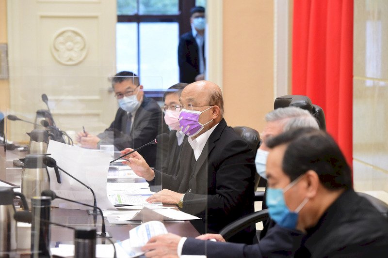 主持治安會報 蘇揆指示：善用科技、精進道安及酒駕執法