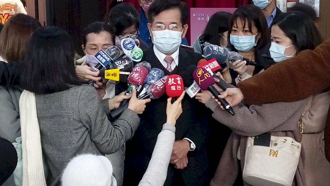 教長：黃郁婷不當言行傷了國人感情 處分兩週內出爐