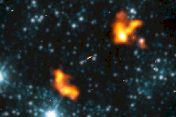 科學家發現宇宙最大星系 較銀河系大150倍