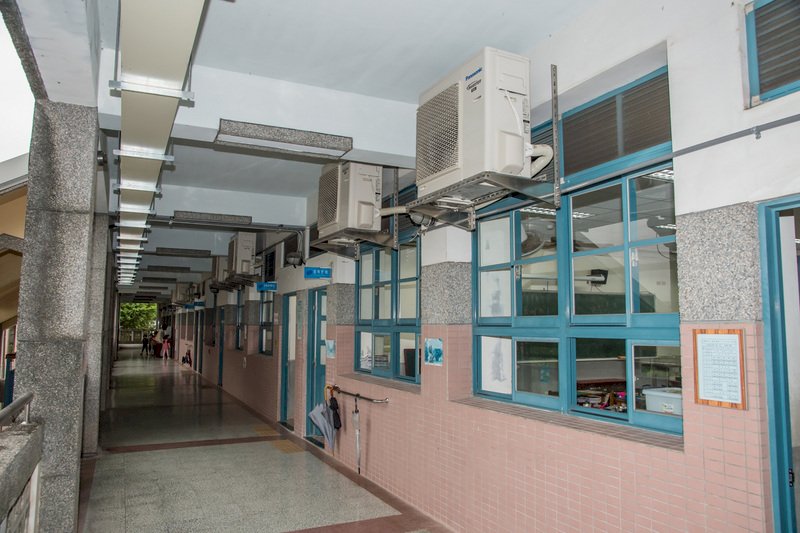 班班有冷氣遭疑限電 台電：卸載非強關冷氣