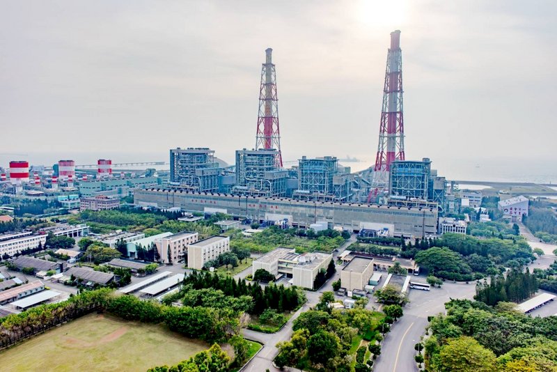 台電興達電廠混氫測試逾10% 中油加氫站確定今年來不及